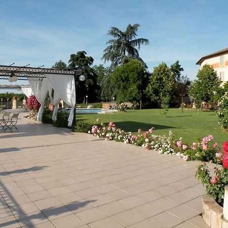 Agriturismo Corte Bebbi Bibbiano  外观 照片