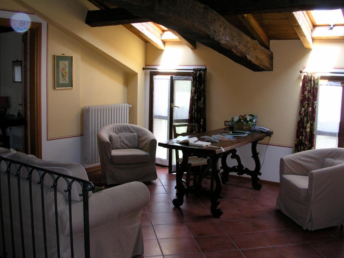 Agriturismo Corte Bebbi Bibbiano  外观 照片