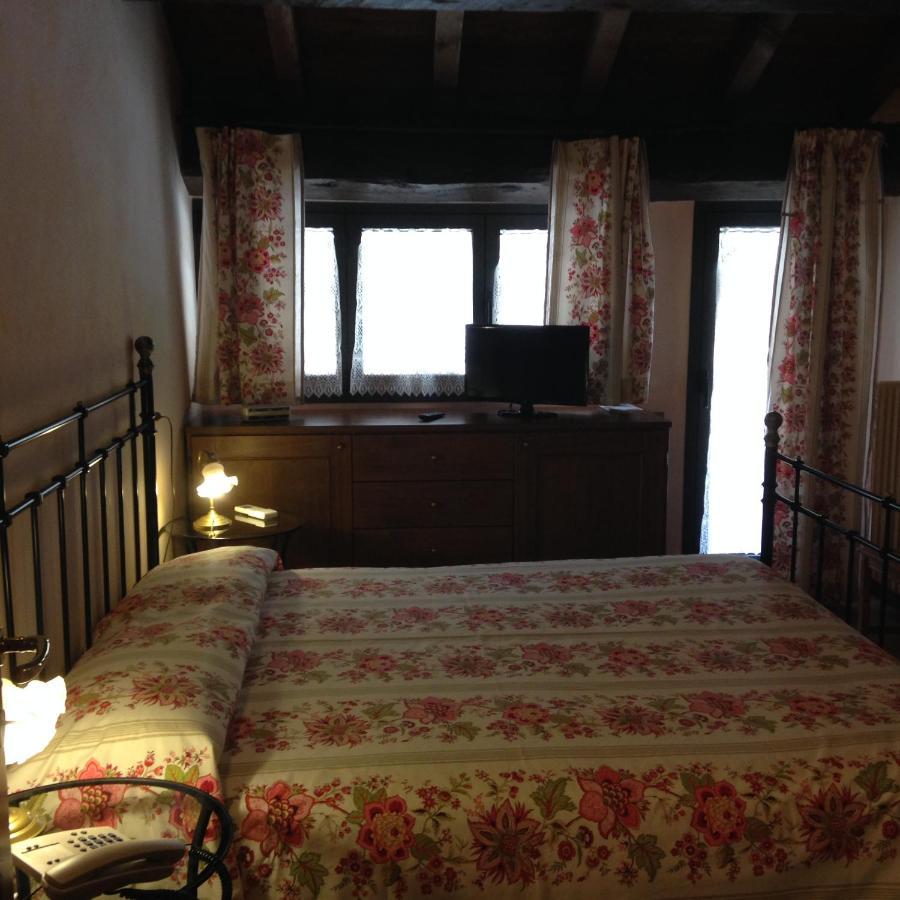 Agriturismo Corte Bebbi Bibbiano  外观 照片