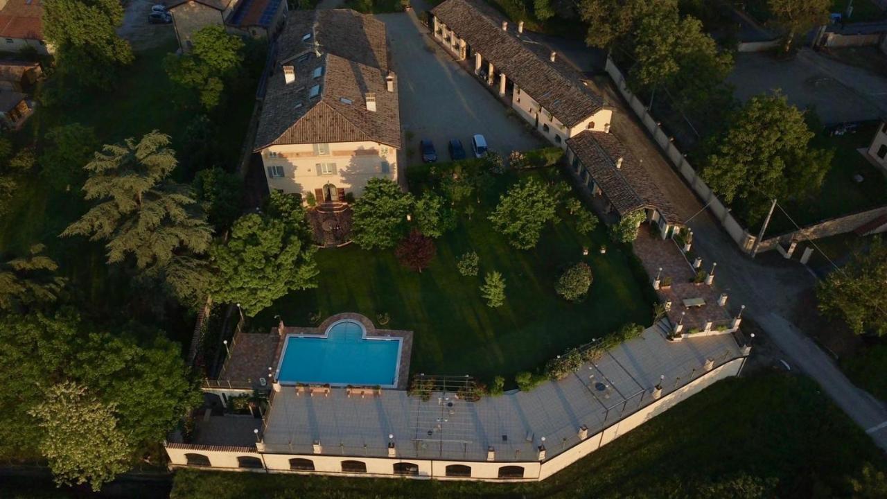 Agriturismo Corte Bebbi Bibbiano  外观 照片
