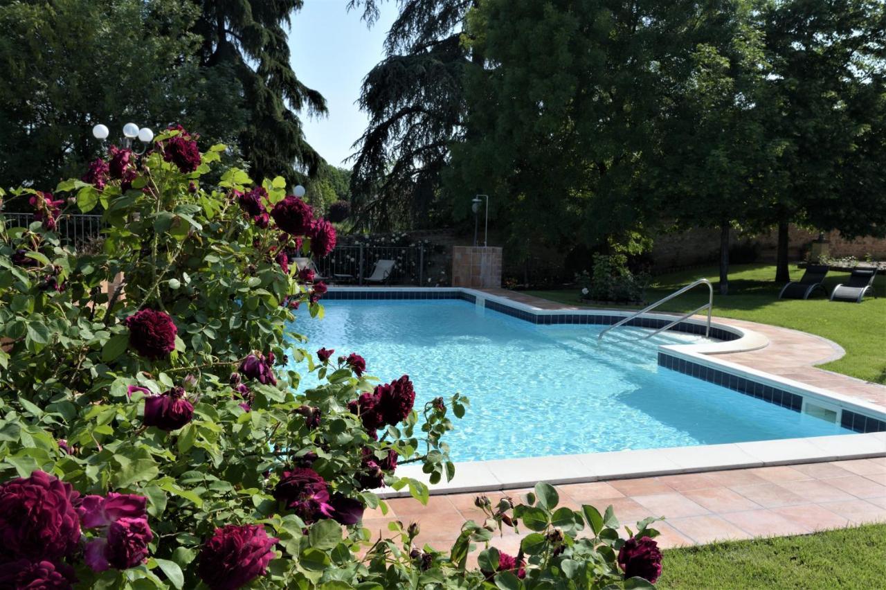 Agriturismo Corte Bebbi Bibbiano  外观 照片