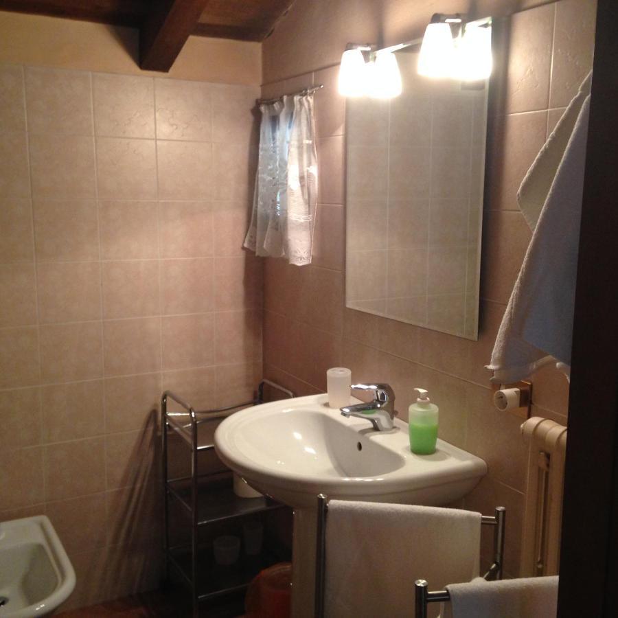 Agriturismo Corte Bebbi Bibbiano  外观 照片
