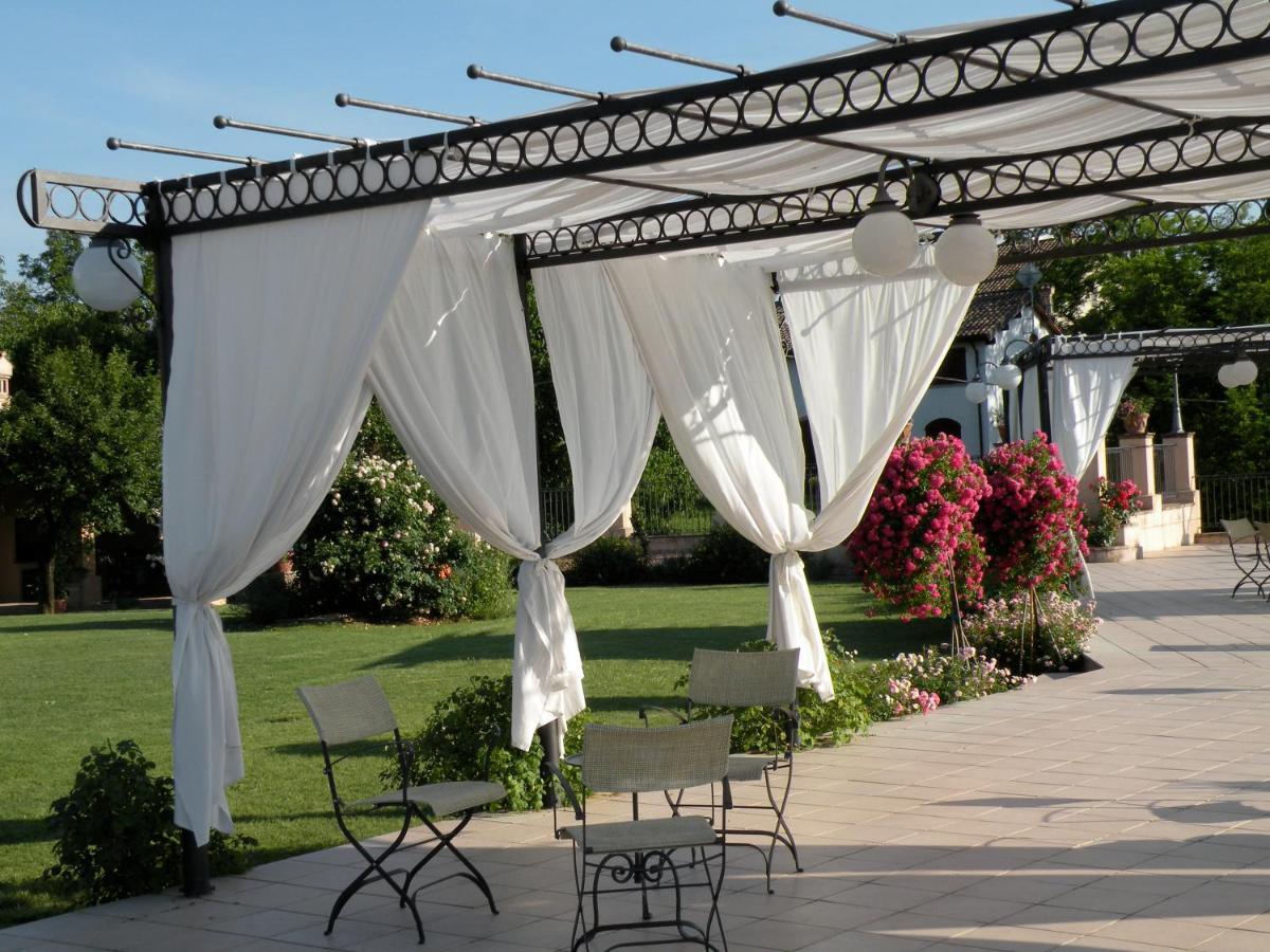 Agriturismo Corte Bebbi Bibbiano  外观 照片